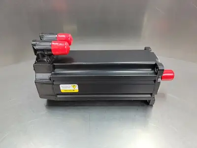 USED Allen-Bradley MPL-B1153F-MJ74AA