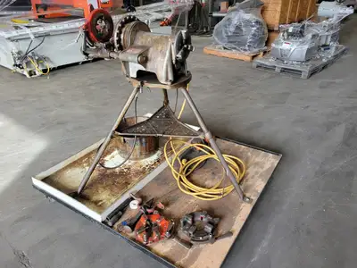 Used RIGID 300-T2 Pipe Threaders British Columbia CA | Lenmark #1762175