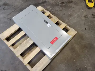 USED CUTLER-HAMMER PL1