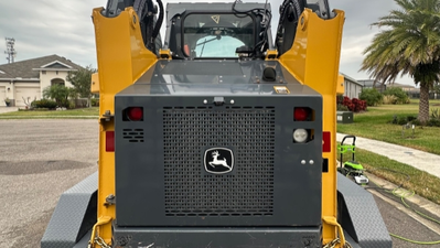 USED 2023 Deere 317G