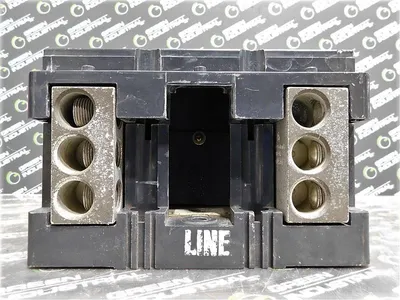 GE TKM836F000 Circuit Breaker 700A Trip 600V 800A Frame Very Worn See Pics Used