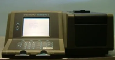QTY. 1. SPECTRONIC GENESYS 5 UV-VISIBLE SPECTROMET...