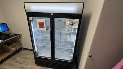 Used Cooler Depot Unknown Double Glass Door Display Refrigerators Texas US | PT Medical Technologies #1458642