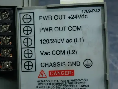 USED ALLEN BRADLEY 1769L32E & 1769PA2