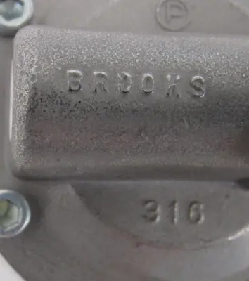 NEW BROOKS INSTRUMENT 1358E1C1EC1G3A FLOW METER 8910-2G2B1CC