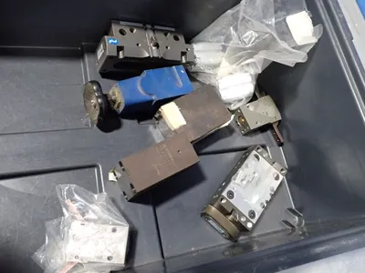 Phd, Roemheld, Festo Pneumatic Gripper, Block Cylinder