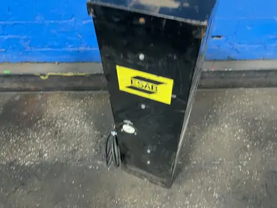 Used ESAB WC8C Welding Machinery (Other) Ohio US | HGR 24 #1424538
