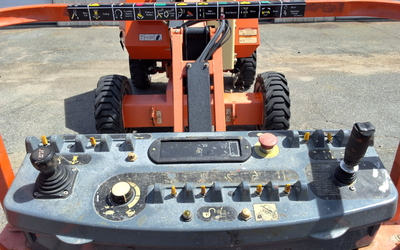 USED 2016 JLG 340AJ