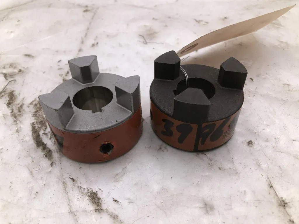 Lovejoy L095 7/8″ 3 Jaw Shaft Coupling/Hub -Lot of 2