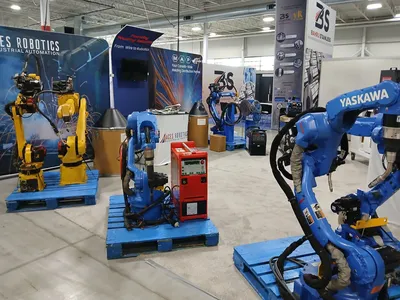 YASKAWA MOTOMAN MA1440 Single Welding Robots | ACES Robotics Ltd (1)