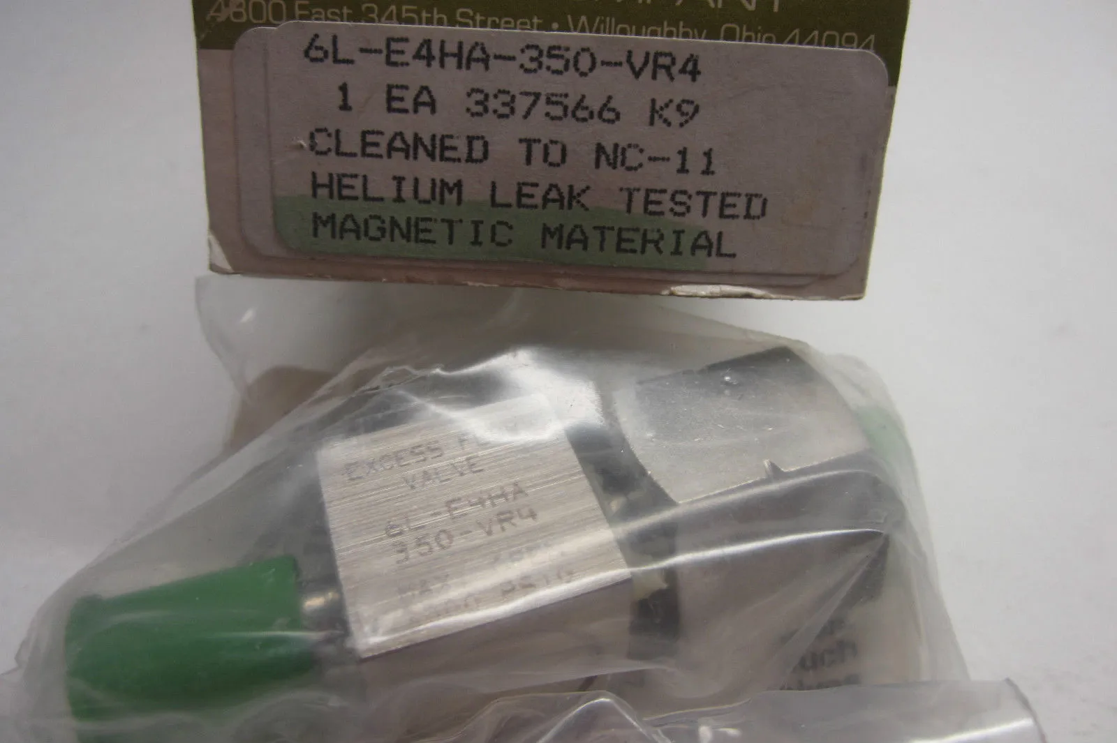 NEW SWAGELOK NUPRO 6L-E4HA-350-VR4 EXCESS FLOW VALVE 6LE4HA350VR4