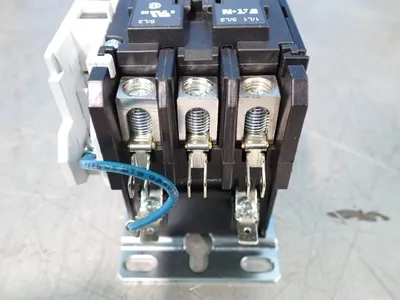 New | in-Stock EATON C25DNF3401A PLC Contactors | HGR 24 #752740