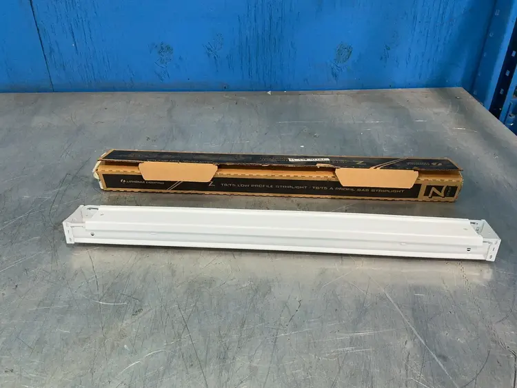 Used LITHONIA LIGHTING _UNKNOWN_ Lighting Ohio US | HGR 24 #1314199