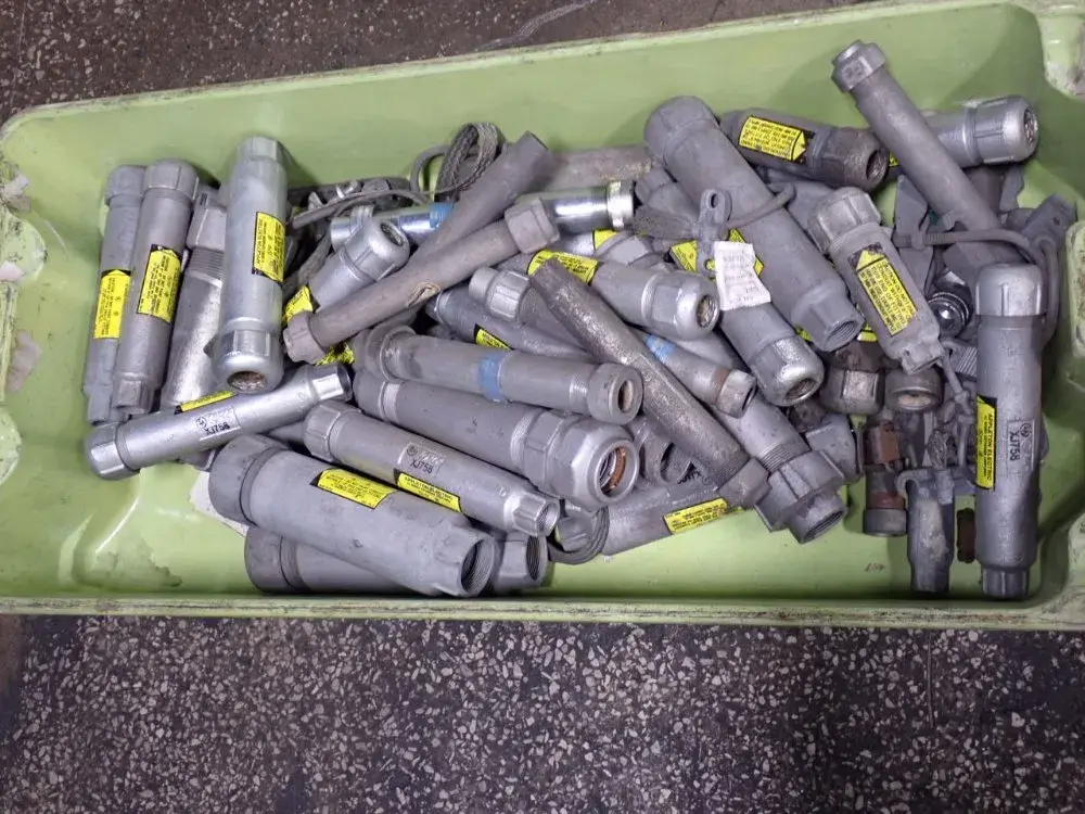 Appleton Electric Expansion Couplings