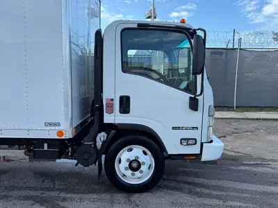 Used 2023 ISUZU NPR HD Box trucks Florida US | Truck and Van Outlet #1708746