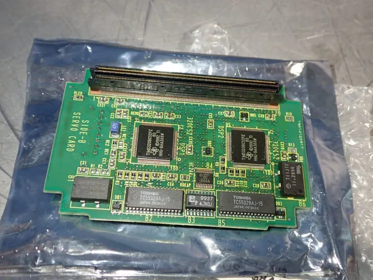 New | in-Stock FANUC A20B33000032 / 01A Circuit Boards | HGR 24 #747746