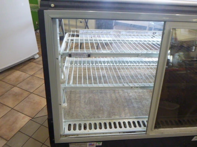 Federal Refrigerated Bakery Display Case