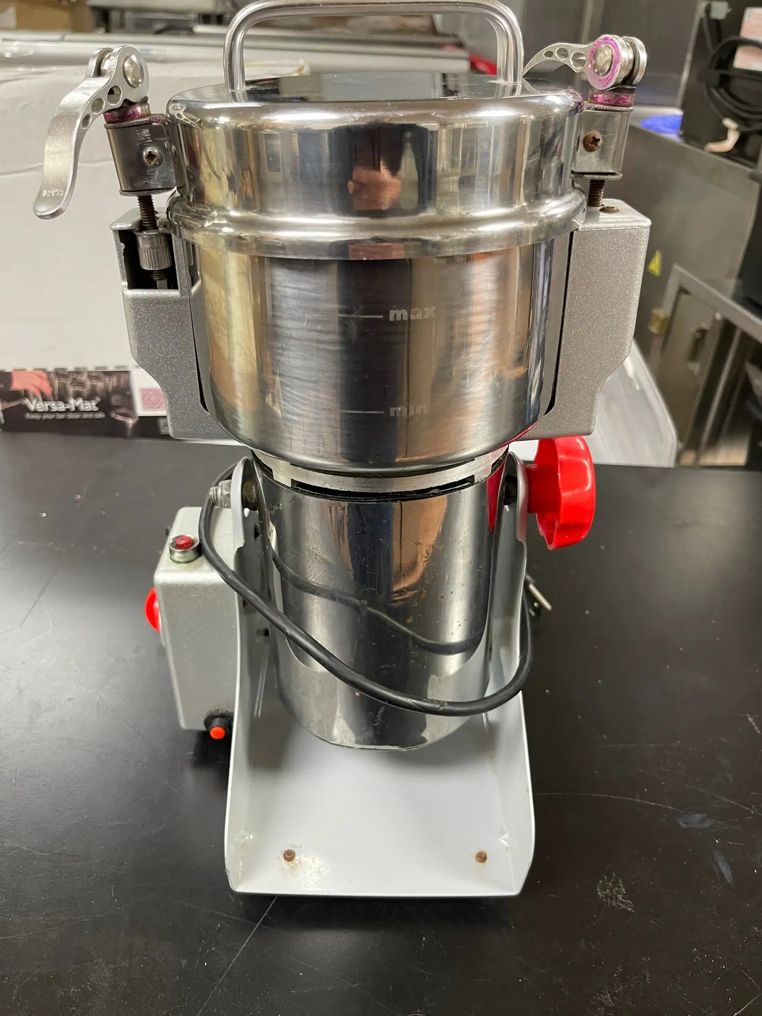 Used Vevor Used VEVOR 750g Electric Grain Spice Mill Grinder 2000W 28000RPM - TH2 Grinders / Shredders - Food Illinois US | Falcon Restaurant Supply #1374912