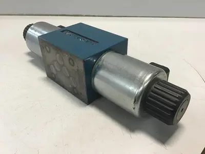 USED BOSCH 0 810 001 731