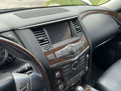 USED 2016 INFINITI QX80