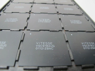 Lot of 439 VITESSE VSC9182UG 0112IZBAC IC Brand New