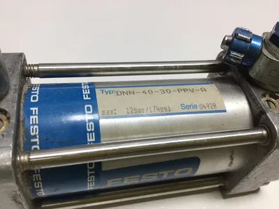 Festo DNN-40-30-PPV-A Pneumatic Cylinder 12bar 174PSI Series 0492R