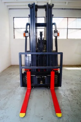 USED 2023 OCTANE FB20S