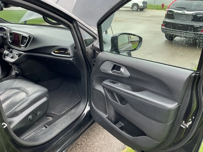 Used 2019 CHRYSLER PACIFICA Vans Michigan US | Miedema Asset Management Group #1402791