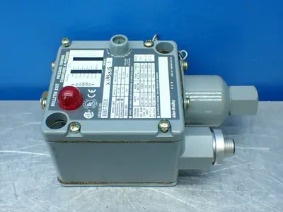 NEW ALLENBRADLEY 836TT253J