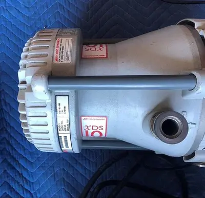BOC EDWARDS XDS10 DRY SCROLL PUMP