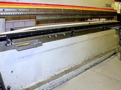 Used 2002 ACCURPRESS ADVANTAGE 7025014 Press Brakes | Machine Factory Outlet #1267077