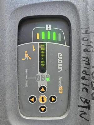 USED 2016 CROWN RT 4020-20