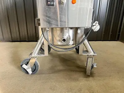 Used 27 Gallon Jacketed Tank, 316L Stainless Steel, Electrically Heated Multi-Zone Jacket