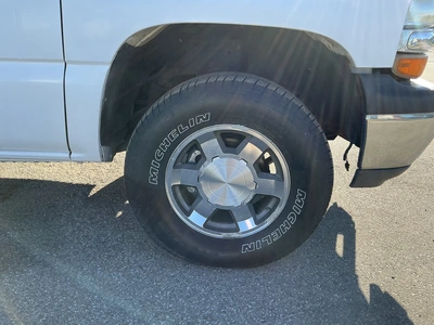 Used 2000 CHEVROLET SILVERADO Pickup Trucks Michigan US | Miedema Asset Management Group #1457245