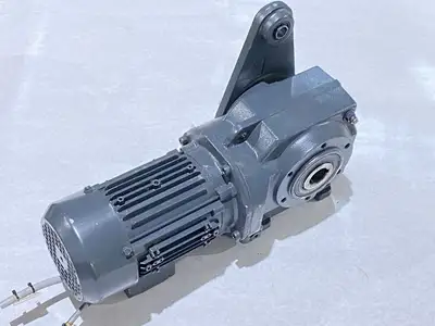 Used Siemens SIMOGEAR Geared Motor Gearmotors Michigan US | Maverick Industrial Sales #1389674