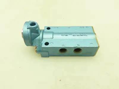 Honeywell Skinner HR935XX2150 Pneumatic Air Spool Valve 5-Way 2 Pos 150PSI 1/4"