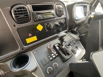 Used 2017 FREIGHTLINER M2 Street Sweeper California US | Big Truck & Equipment #1412301