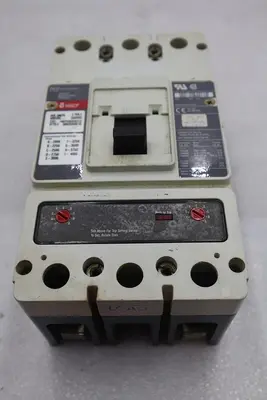 CUTLER-HAMMER HM2P400X5WS10 MOTOR CIRCUIT PROTECTOR SERIES C 600VAC STOCK #3226