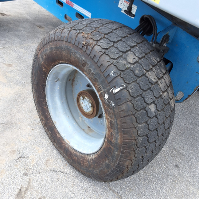 USED 2015 Genie S-65