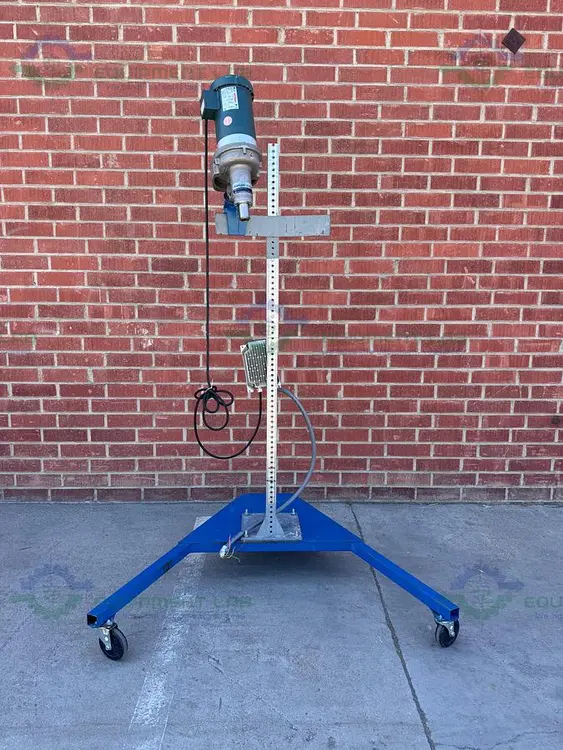 Used NEPTUNE JD-5.1 DUAL DIRECT DRIVE PORTABLE MIXER ON STAND W/ VFD Portable Mixers California US | Equipment Lab #488848