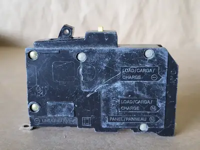 USED SQUARE D QOB115