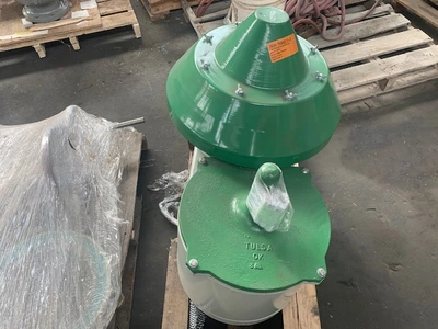 8" Enardo Series 950 Vent to Atmosphere Pressure/Vacuum Relief Valve , Unused