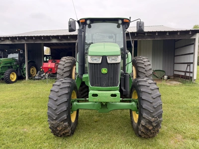 USED 2013 JOHN DEERE 6140D