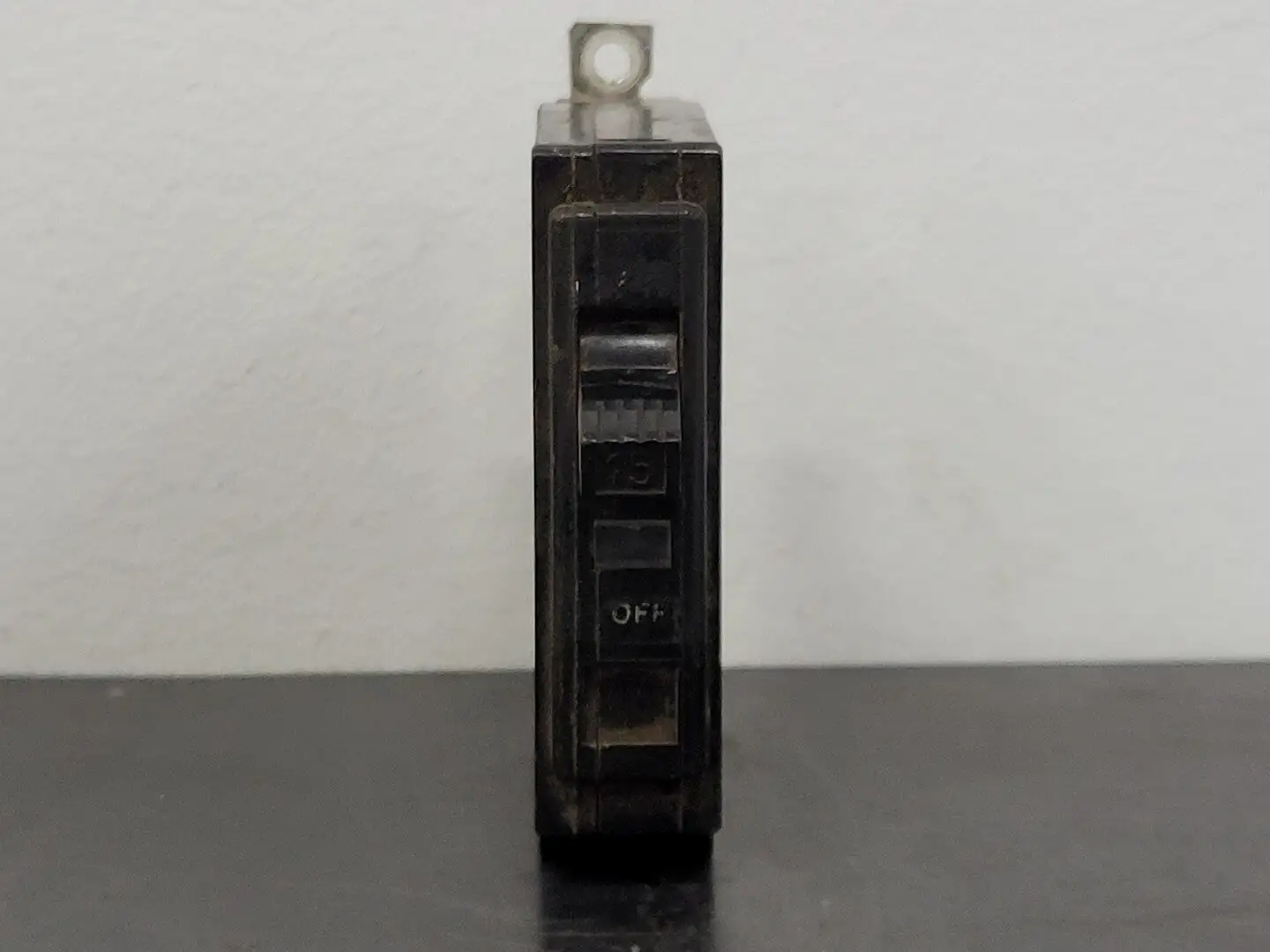 USED SQUARE D QO115