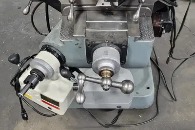 Used BRIDGEPORT SERIES 1 2 HP Vertical Mills Kentucky US | Aucto #1315769