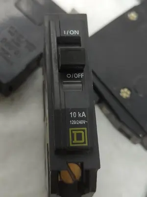 Used SQUARE D QO110 Miscellaneous Equipment (Electrical & Power) | Surplus Asset Holdings #1196285