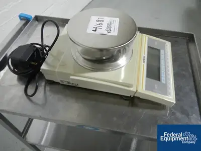 USED Sartorius SARTORIUS BALANCE MODEL LP620S