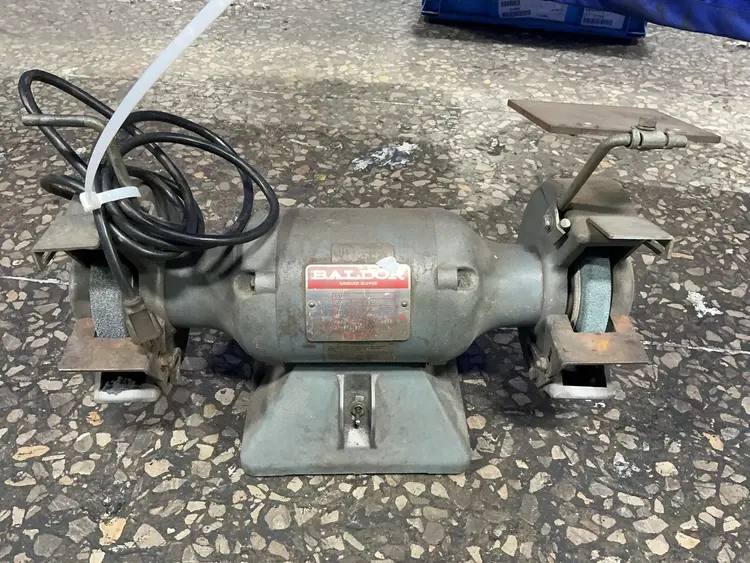Used BALDOR 712 Pedestal Type Grinders (Double End) Ohio US | HGR 24 #1344004
