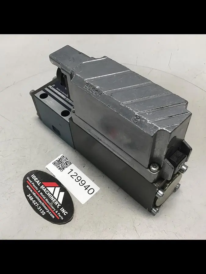 USED BOSCH 0 811 404 618