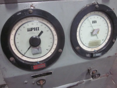20 Ton PHI 4-post Hydraulic Upacting Press, Electric Platens